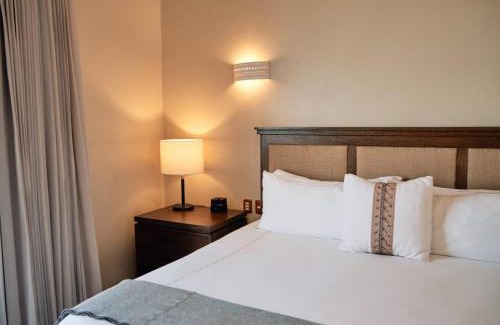 Downtown Mazatlan Hotel | Casa Lucila Mazatlán Curamoria Collection