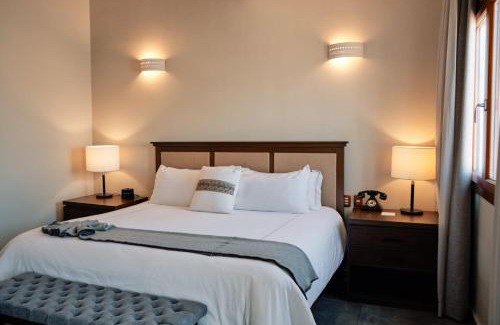 Downtown Mazatlan Hotel | Casa Lucila Mazatlán Curamoria Collection