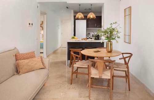 Puerto de la Duquesa Apartment | Casa Luz Stylish Andalucian Apartment 4 Persons