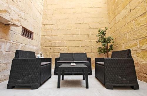 Sliema House | Casa Maltija Sliema 4 Bedroom