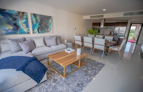 Puerto Juarez Condo | Casa Mar Ocean View and short walk to beach 2 bdrm 2 bath Condo