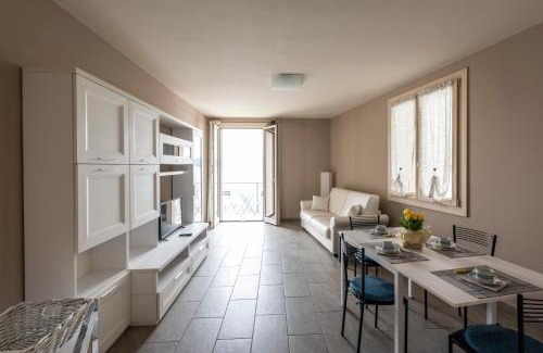 Salo Apartment | Casa Mari Fronte Lago