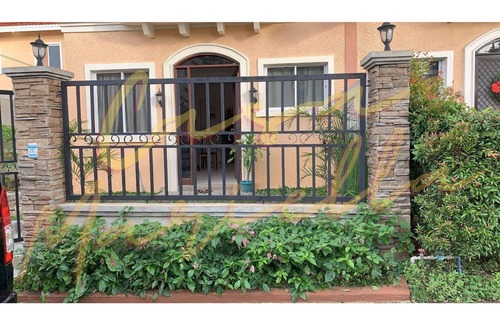 Silang House | CASA Mariella - Cozy Modern Home in Tagaytay w/WIFI
