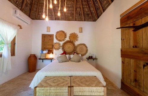 Santa Maria Colotepec House | Casa Mariposa Beach Hotel