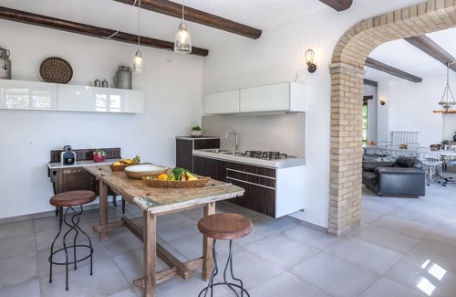 Montefelcino Villa | Casa Melograno 11+2, Emma Villas