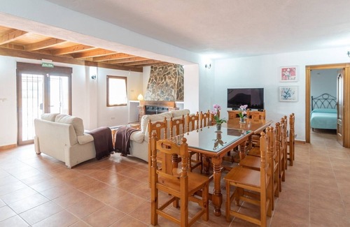 Casabermeja Villa | Casa Mis Niñas Casabermeja by Ruralidays