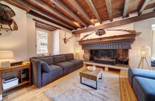 Gessa House | Casa Montlude - Elegancia rústica y confort moderno en el corazón del Valle de Arán by Eth Flòc