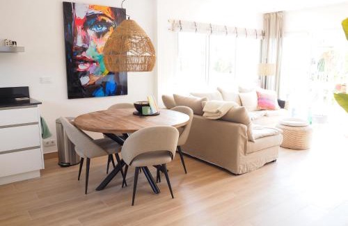 El Albir Apartment | Casa Narú Albir, duplex appartement met ruim terras en buitenkeuken