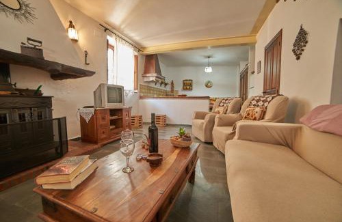 Fuenteheridos House | CASA ONUBA