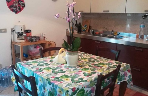 Cinisi Apartment | Casa Palazzolo sea, mountain and tranquility