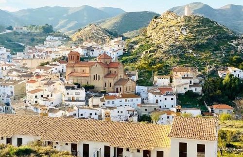 Lubrin House | Casa Pueblo Overlooking the Village of Lubrín!