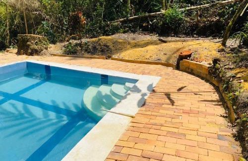 La Vega Villa | Casa Quinta privada con piscina soleada Billar, Tejo, Jacuzzy climatizado, kiosco