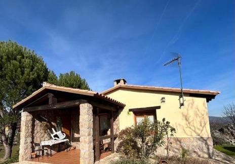 El Tiemblo House | Casa Rural Amarilla