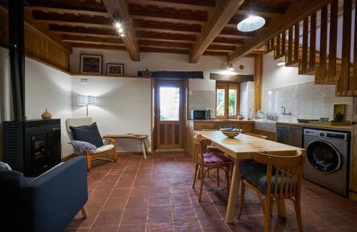 Traguntia Apartment | Casa Rural Caenia Parejas
