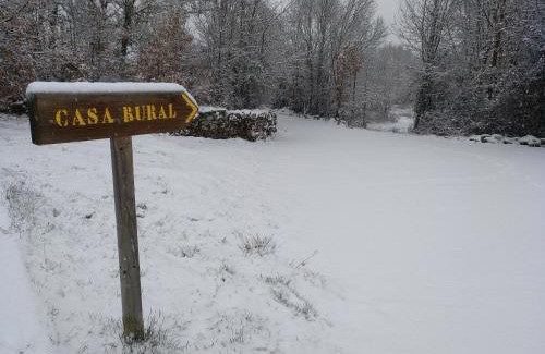 Robleda-Cervantes House | CASA RURAL El Refugio del Poeta