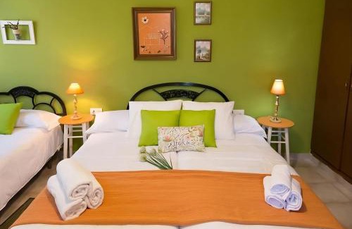 Viznar House | Casa Rural en Parque Natural con Chimenea, Piscina y Barbacoa en Viznar