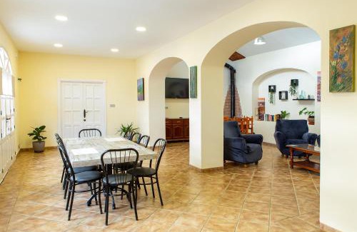 Illora House | Casa Rural La Loma Granero