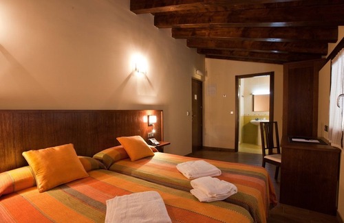 Irun Hotel | Casa Rural Otxoenea