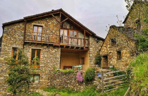 Vio House | Casa Rural Petricor, Ordesa