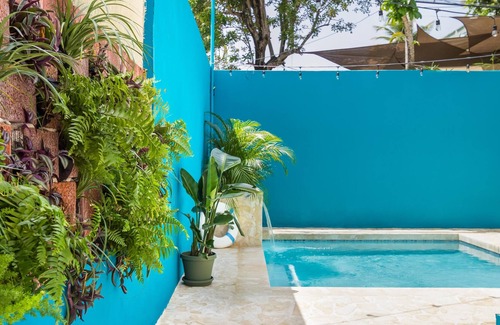 Ocean Park House | Casa Saffra Beach House 1 in San Juan