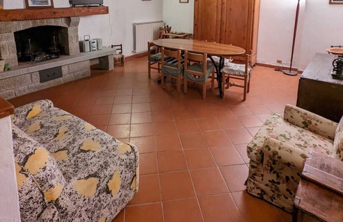 Quota House | CASA SANDRO-Apartment within a medieval hamlet The houses of Quota