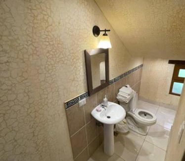 Ciudad Vieja Villa | Casa Santuario