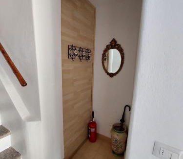 Dumenza Apartment | Casa Sassello - Appartamento Menta