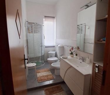 Cava dʼAliga Apartment | Casa Scifo Vista Mare