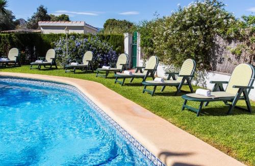 Denia Ski Chalet | Casa Segaria