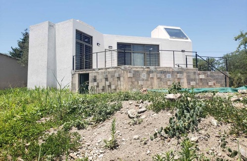 Rio Ceballos House | Casa Serrana