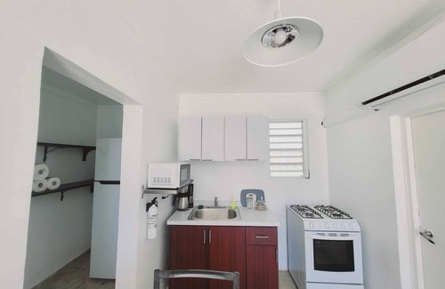 Vega Baja House | Casa Terruño, charming entire house with AC & Wi-Fi