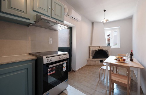 Pelekito House | Casa Tilemachos Perithia is nestled in the lush area of northeast Corfu