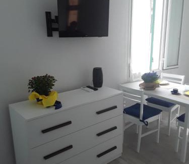 Arma di Taggia Apartment | Casa Tulina Appartamenti