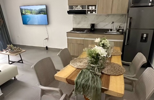 Tierra Bomba Island House | Casa vacacional 3 habitaciones, jacuzzi en isla tierra bomba caratgena de indias