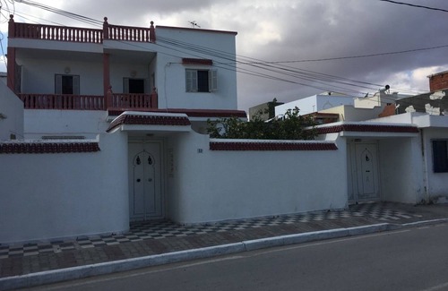 Hiboun House | Casa Vacanze Al Mare A Mahdia