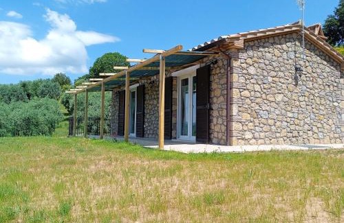 Semproniano House | Casa vacanze in pietra Il Nibbio Reale