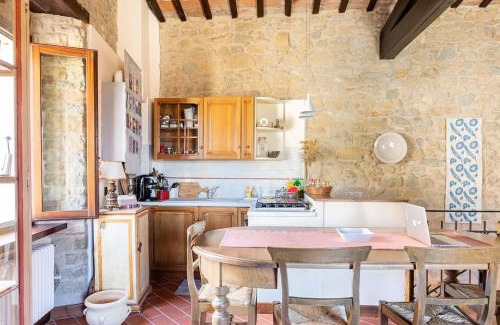 San Leo Apartment | Casa Vacanze in pietra del '700