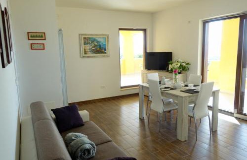 Montecorvino Pugliano Apartment | casa vacanze, via delle margherite 3