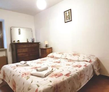 Castel Viscardo Apartment | Casa vacanze “La casetta di Anna”