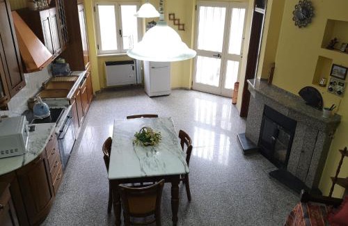 Abriola Apartment | Casa Vacanze Manzoni Abriola