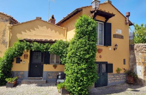 Tuscania House | Casa Vacanze Nives