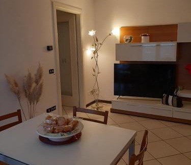 Cordenons Apartment | Casa vacanze Rosy