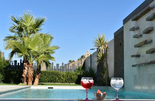 Iznajar House | CASA VALDEARENAS