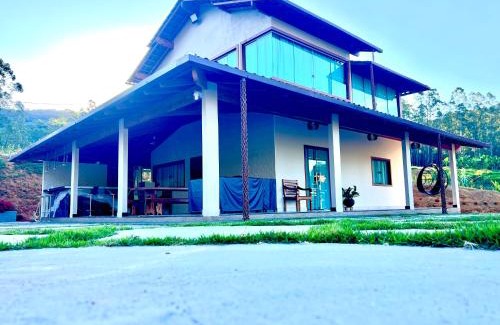 Vitor Hugo House | Casa Vale das Pedras