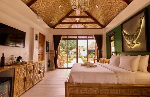 Visayan Islands Resort | Casa Verde Cliff Resort & Spa