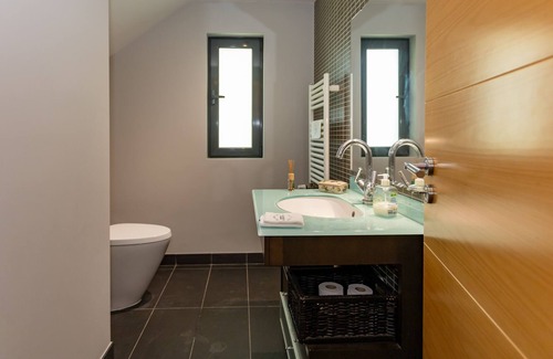 Sao Simao Villa | Casa Vida Serena : Be Inspired. Work. Relax. Explore.