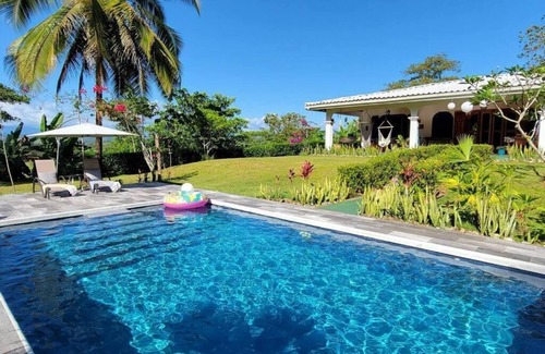 Langostino Villa | Casa Zenn : Beautiful Hill-top Villa nbooking from 9th-15th March plus 2 cats.