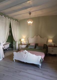 Polop House | CasaBoutique cerca del mar con vistas a la montaña