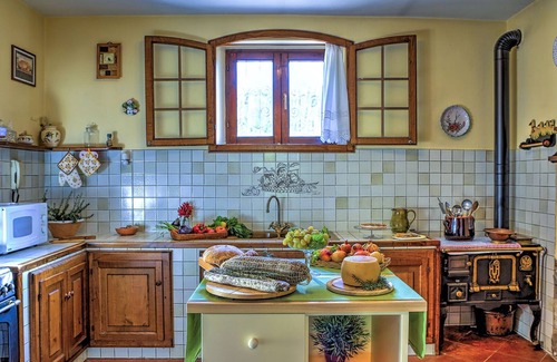 Castel del Piano Villa | Casale Le Conce 6, Emma Villas