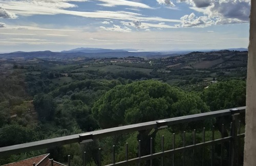 Manciano Apartment | CasaMia with a view of the Argentario